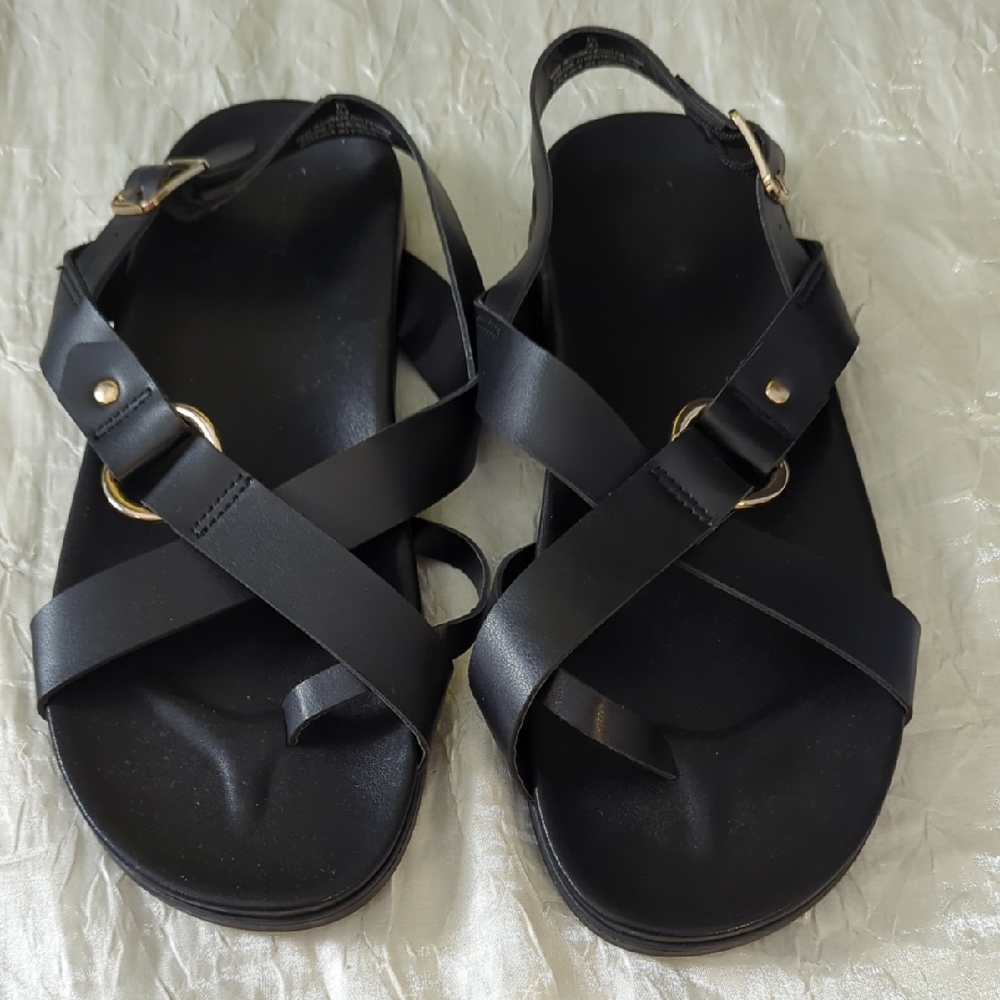 Old Navy Black Strappy Sandals